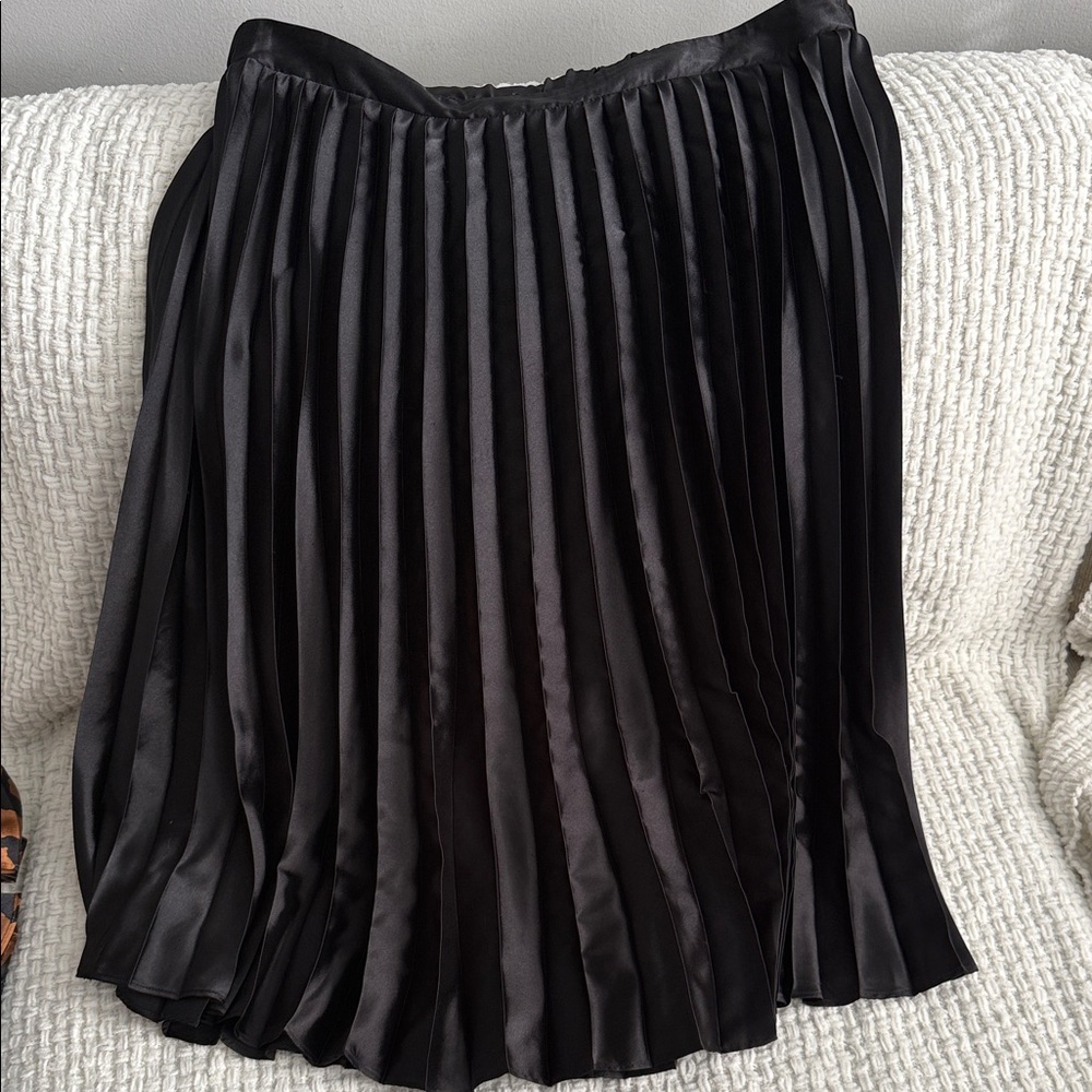 Ava & Viv Elegant Black Pleated A-Line Skirt
